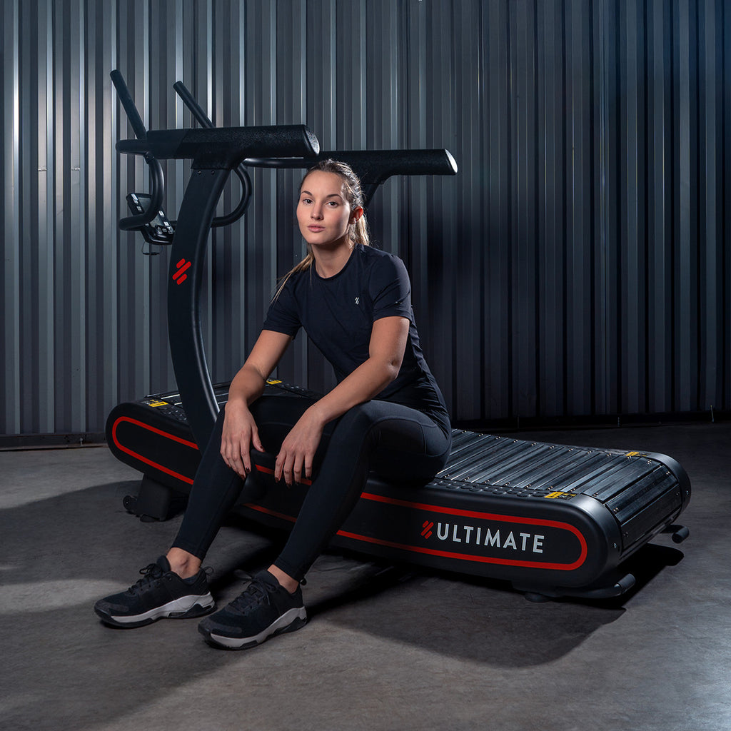 Ultimate Fitness Trotadora Curva C1000 Elite, vista 3